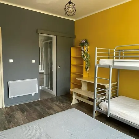 Le Vieux Murier - D'hote 住宿加早餐酒店 *