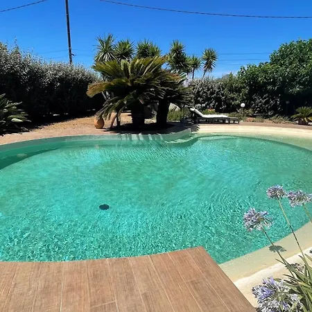 Le Vieux Murier - D'hote Bed & Breakfast