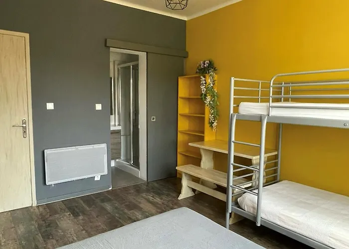 Le Vieux Murier - D'hote Bed & Breakfast *